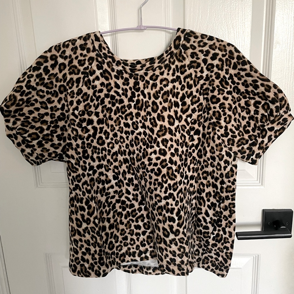 Cheetah print cotton top